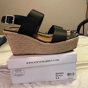 Steve Madden Black fabric with woven side sandal “Marian” size 9.5